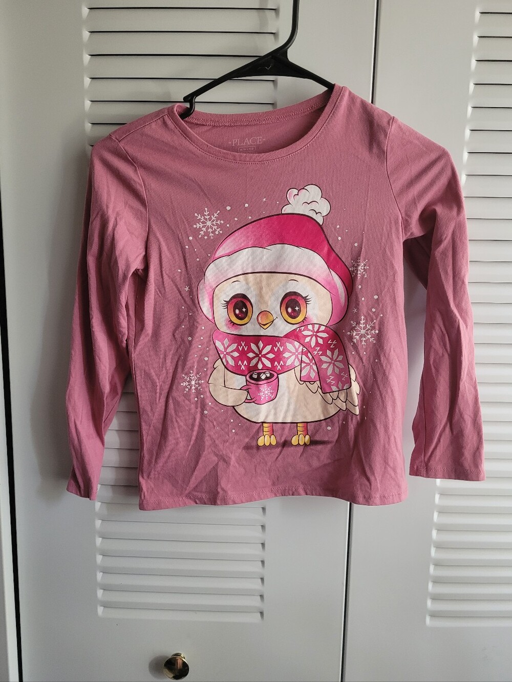 Cute Owl Winter Tee - Pink Graphic Size Medium